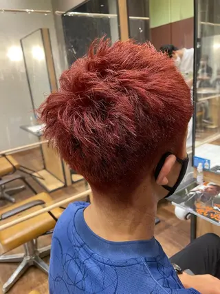 ショート カラー 🍀小顔ショート🍀 有賀祐貴のヘアスタイル
