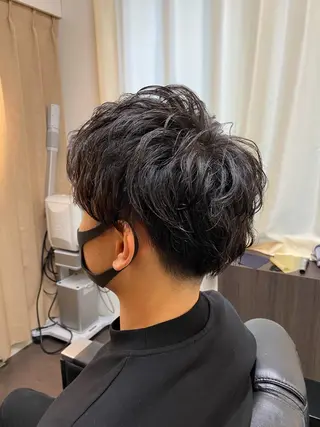 ショート メンズ KUTSUKAKE YUTOのヘアスタイル