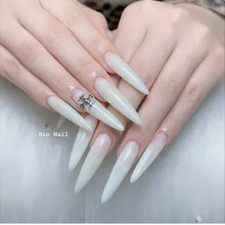 ネイル HIN NAILのネイルデザイン