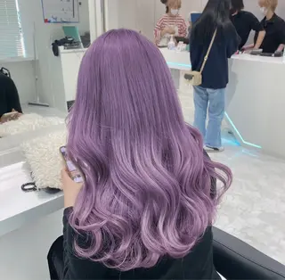 セミロング カラー ヘアアレンジ 🫧モテる💗ダメー ジレスハイトーン🫧のヘアスタイル