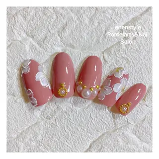 ミディアム ネイル 🐾enen style 🐾のネイルデザイン
