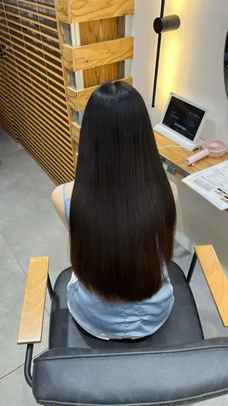 ロング 冨田 悠稀/ 髪質改善縮毛&カラーのヘアスタイル