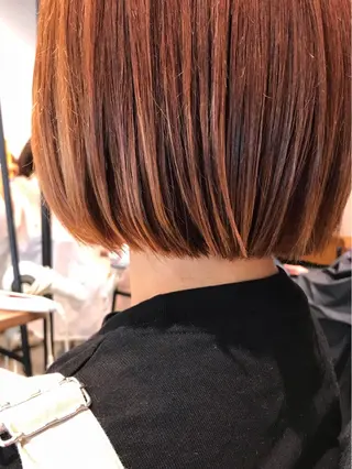 ショート カラー レイヤー/大人ボブ| ワタナベ リョウカのヘアスタイル