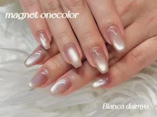 ネイル Bianca 大名店 MIYAJIMAのネイルデザイン