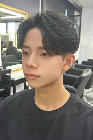 ショート パーマ メンズ メンズスタイリスト 前田雄輝のヘアスタイル