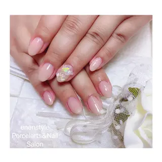 ミディアム ネイル 🐾enen style 🐾のネイルデザイン