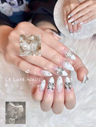 ネイル LE LUXE  NAILSのネイルデザイン