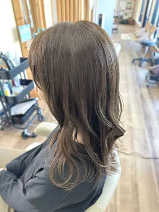 カラー Agu hair 木間のヘアスタイル