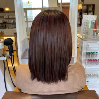 ミディアム 梶谷 和希のヘアスタイル