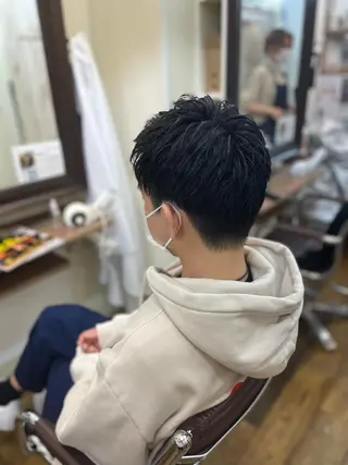 メンズ 髪質改善🫧艶カラー 🫧💙佐藤真優のヘアスタイル