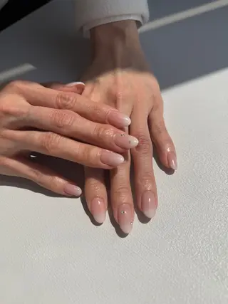 ネイル MIA LANDHAKATAのネイルデザイン