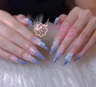 ネイル Luna ri..のネイルデザイン