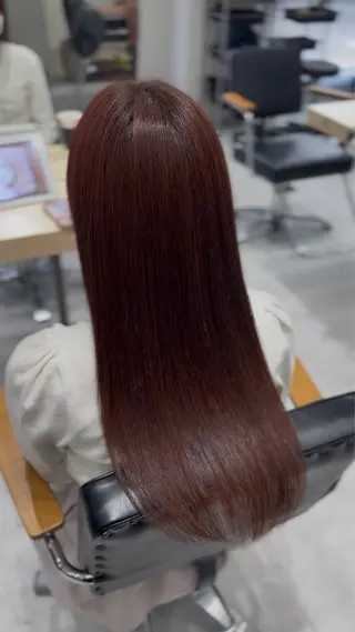 ロング カラー 信山 怜生のヘアスタイル