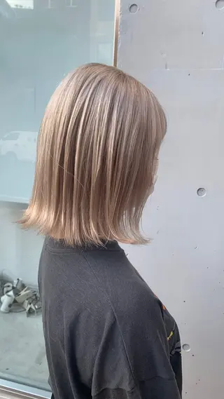 ショート カラー JPCY MIRIYAのヘアスタイル