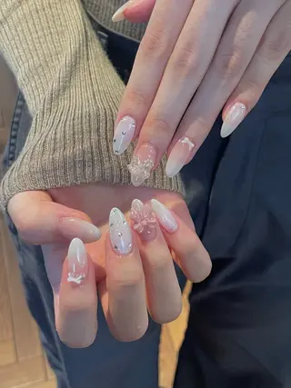 ネイル nagisa ✩︎⡱のネイルデザイン