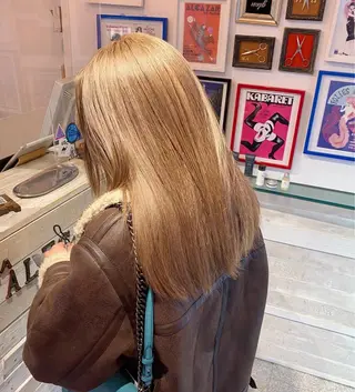 セミロング カラー レイヤーウルフ エクステ磯部のヘアスタイル