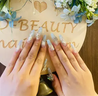 ネイル D-BEAUTY Nailsalonのネイルデザイン