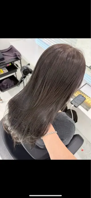 ロング カラー ヘアアレンジ 艶髪グレージュ🩶 maharuのヘアスタイル