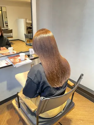 ロング 檜谷 晴　顔周りカットのヘアスタイル