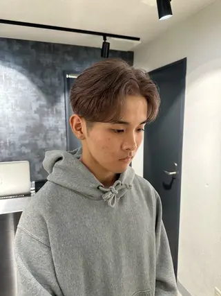 ミディアム カラー メンズ 💈ニュアンスパーマ センターパート💈のヘアスタイル