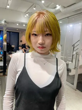 ミディアム カラー スパイラルパーマ 🌐hina⭐️のヘアスタイル