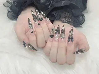 ネイル CoCo Nail 長さ出し専門店のネイルデザイン