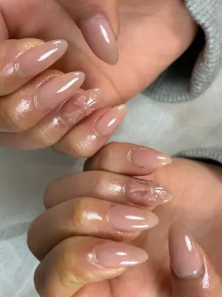 ネイル Ｌｉｔ .のネイルデザイン