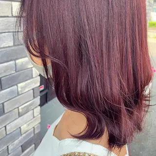 ミディアム カラー 眞名子 瑞紀のヘアスタイル