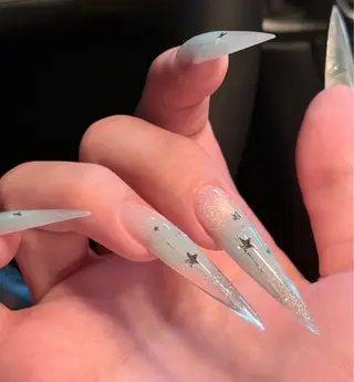 ネイル D-BEAUTY Nailsalonのネイルデザイン