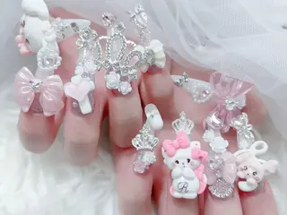 ネイル MochiMochi 🎀新宿／長さ出しのネイルデザイン