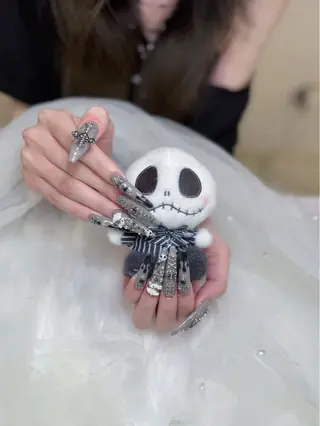 ネイル HANA 長さだしのネイルデザイン