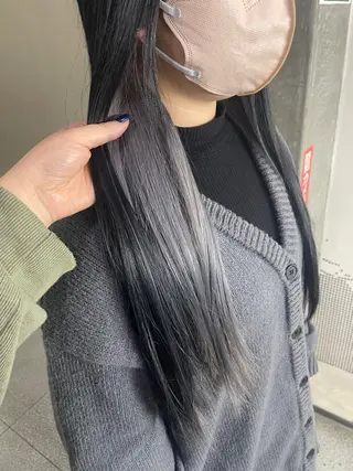 ロング カラー 吉村 夏椰のヘアスタイル