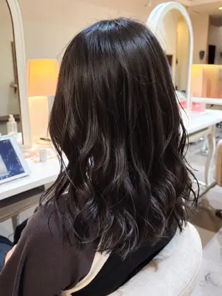 セミロング 石平 暖のヘアスタイル