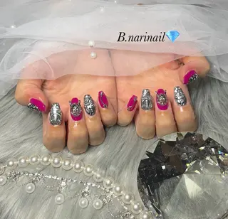 ネイル b.nari nailのネイルデザイン