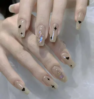 ネイル Queen‘s なんのネイルデザイン