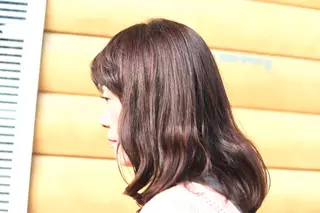 ミディアム カラー アドミラルYoshi oのヘアスタイル