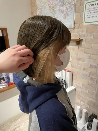 カラー 西野 衣織のヘアスタイル