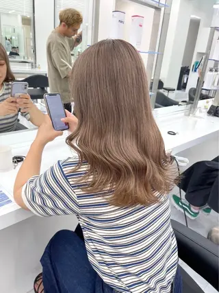 カラー ミルクティー・透明感 🏹REN🏹のヘアスタイル