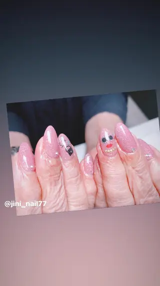 ネイル ジニ ネイルのネイルデザイン