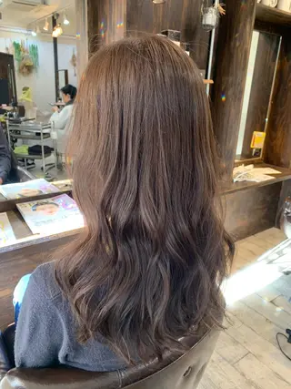セミロング カラー LoRE hair 四条河原町 西尾友里のヘアスタイル