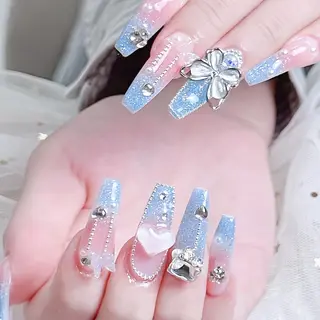 ネイル 美奈🎀 ミナ🎀のネイルデザイン