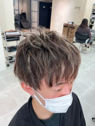 ショート ハイトーン/メンズ パーマ👾ますのヘアスタイル