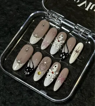 ネイル WO MIAO💎のネイルデザイン