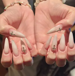 ネイル Miya🎀 nailのネイルデザイン