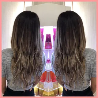 セミロング カラー 🫧あ お🫧 心斎橋のヘアスタイル