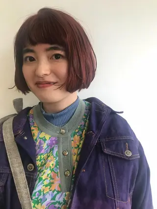 カラー 💓パーマ，💗 レイヤーカットのヘアスタイル