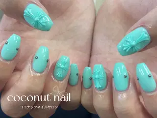 ネイル 神田 ココナッツのネイルデザイン