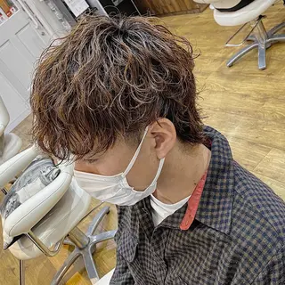パーマ メンズ 原田 涼矢のヘアスタイル