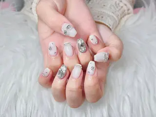 ネイル AURA NAIL🎀💅のネイルデザイン