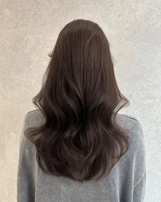 カラー トレンドスタイル🪞 ベージュブラウン🤎のヘアスタイル